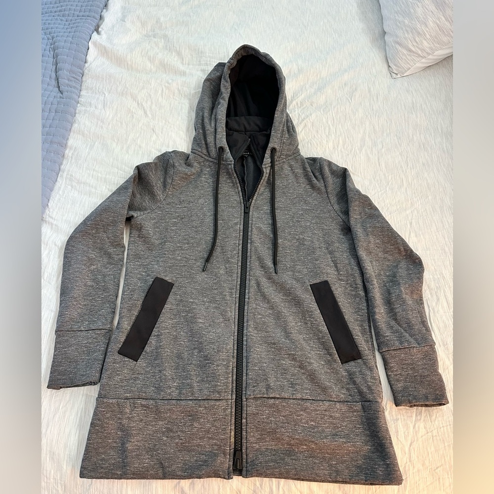 Athleta women’s zip up jacket